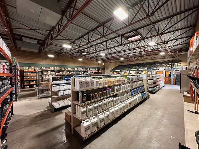 Retail interior buildout